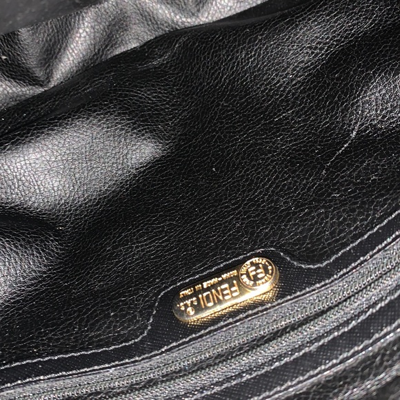 Authentic Fendi Vintage Logo Black Speedy Handbag - Picture 4 of 10